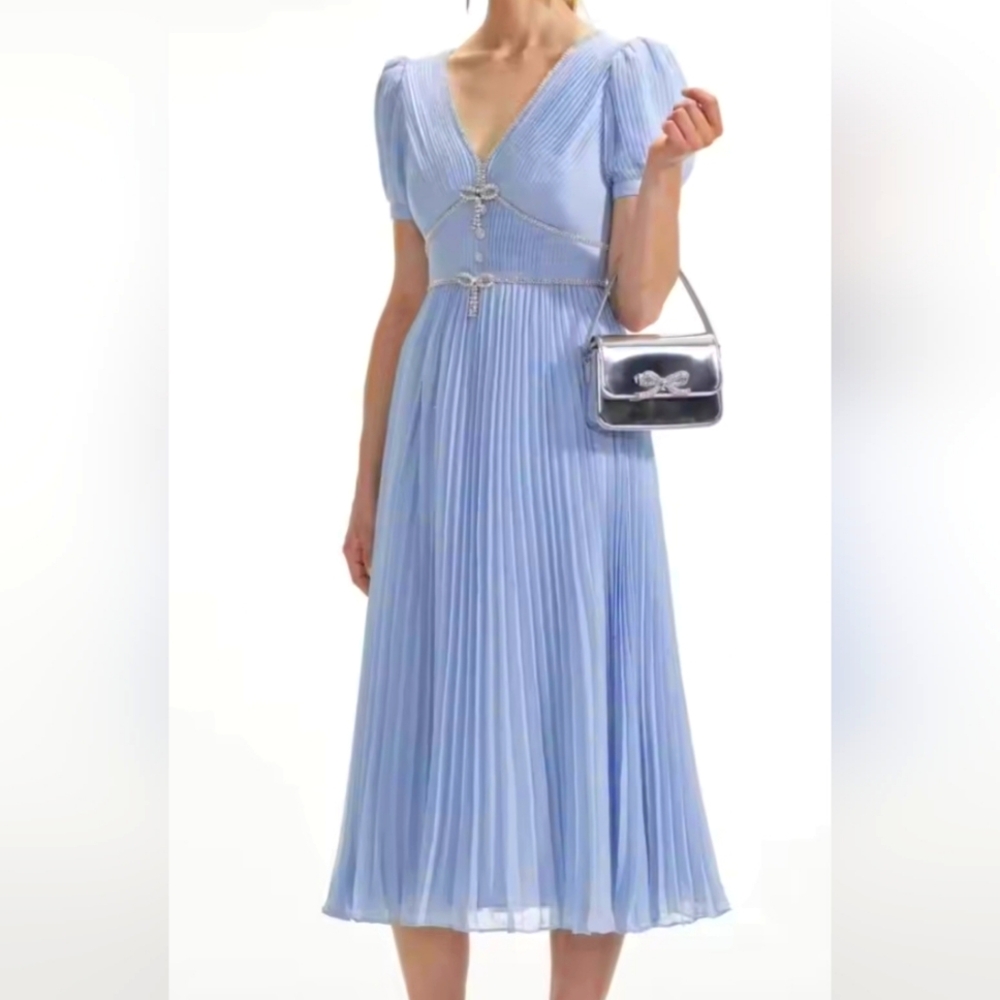 Blue chiffon pleated crystal dress